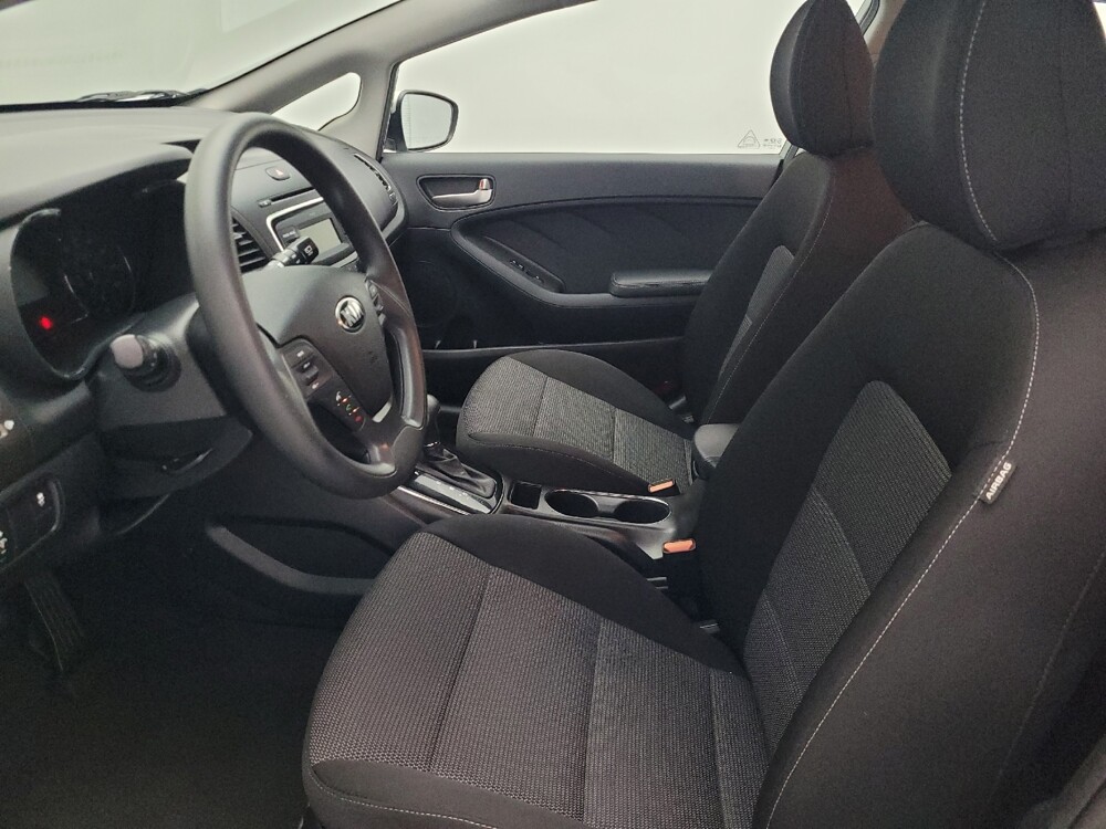 2017 Kia Forte in Savannah, GA 31419 - 18057937 17