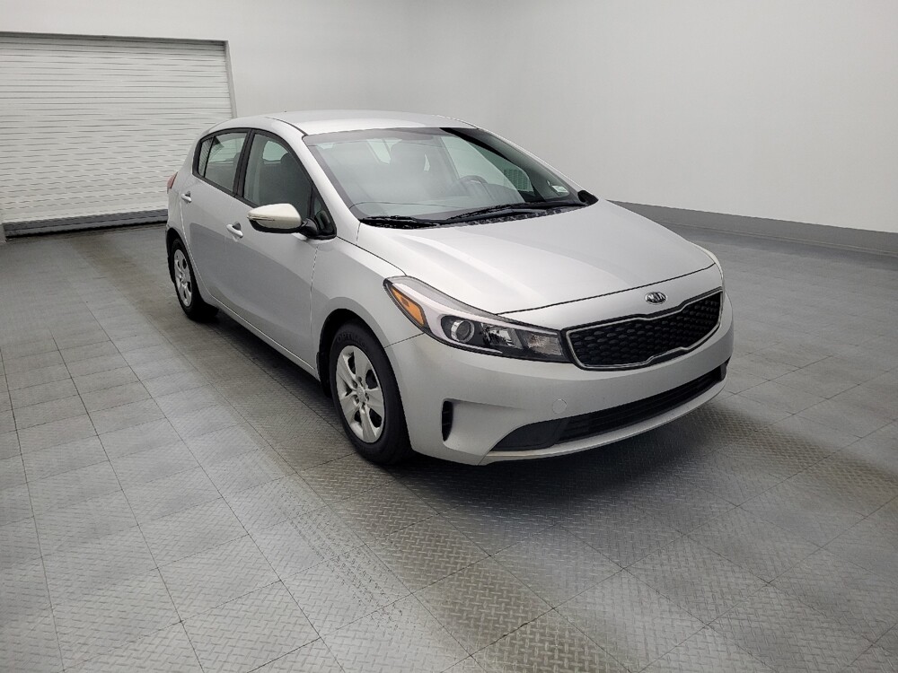 2017 Kia Forte in Savannah, GA 31419 - 18057937 13