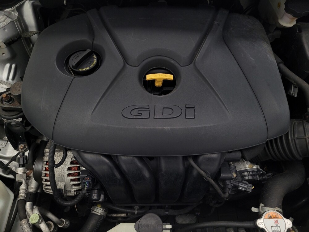 2017 Kia Forte in Savannah, GA 31419 - 18057937 30