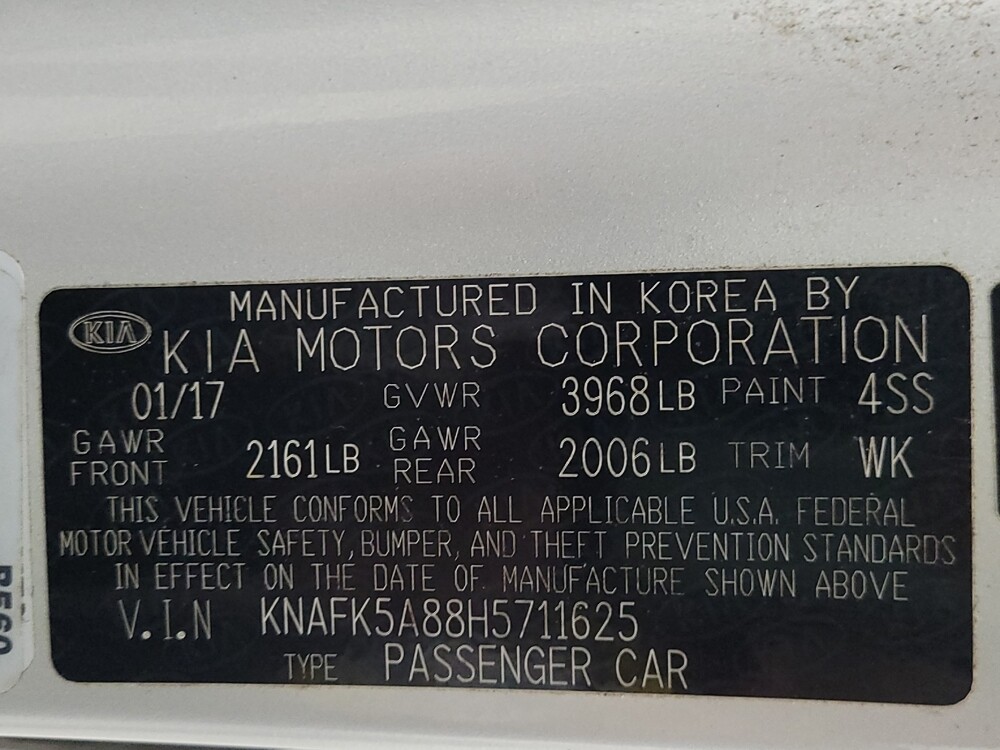 2017 Kia Forte in Savannah, GA 31419 - 18057937 33