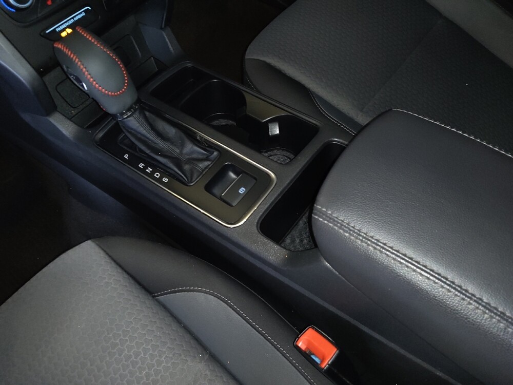 2018 Ford Escape in Hialeah, FL 33014 - 18057946 26