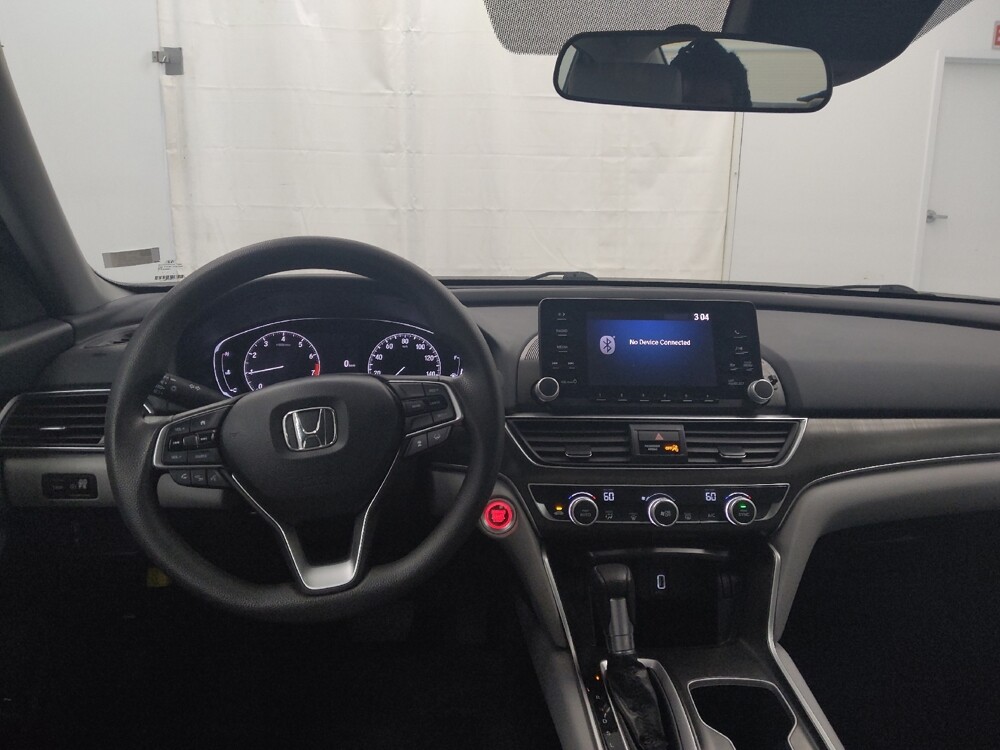 2018 Honda Accord in St. Louis, MO 63125 - 18058058 22