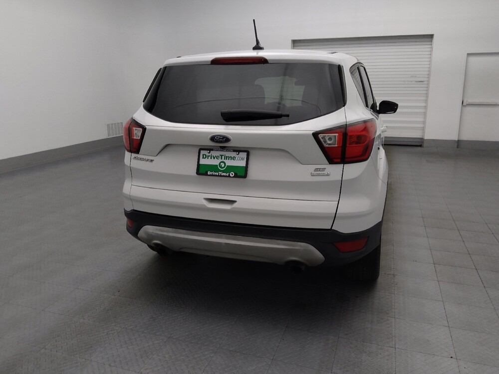 2019 Ford Escape in Hialeah, FL 33014 - 18058072 7