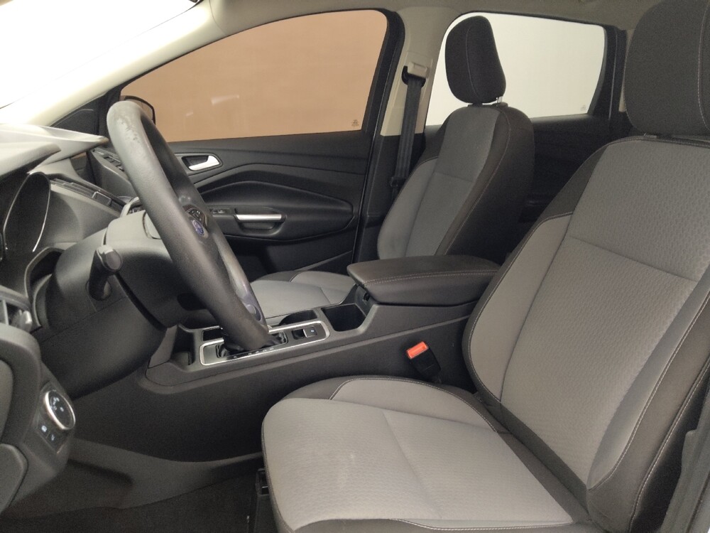 2019 Ford Escape in Hialeah, FL 33014 - 18058072 17