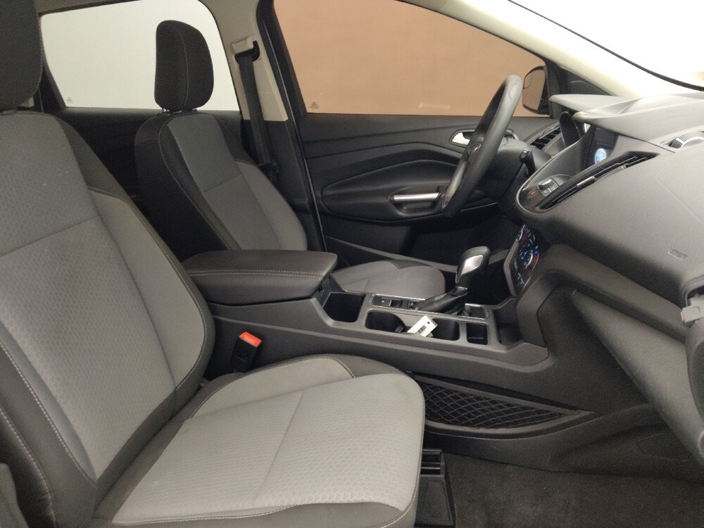 2019 Ford Escape in Hialeah, FL 33014 - 18058072 21