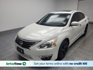2015 Nissan Altima in Indianapolis, IN 46219