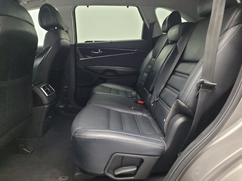 2017 Kia Sorento in Temple, TX 76502 - 18058149 18
