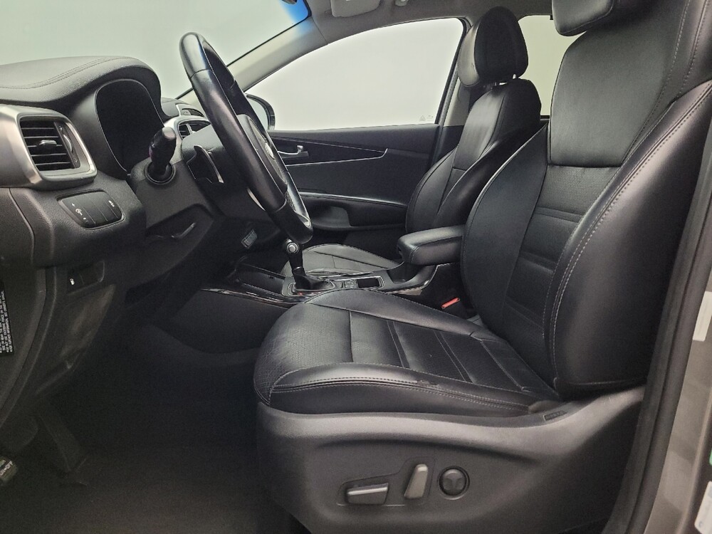 2017 Kia Sorento in Temple, TX 76502 - 18058149 17