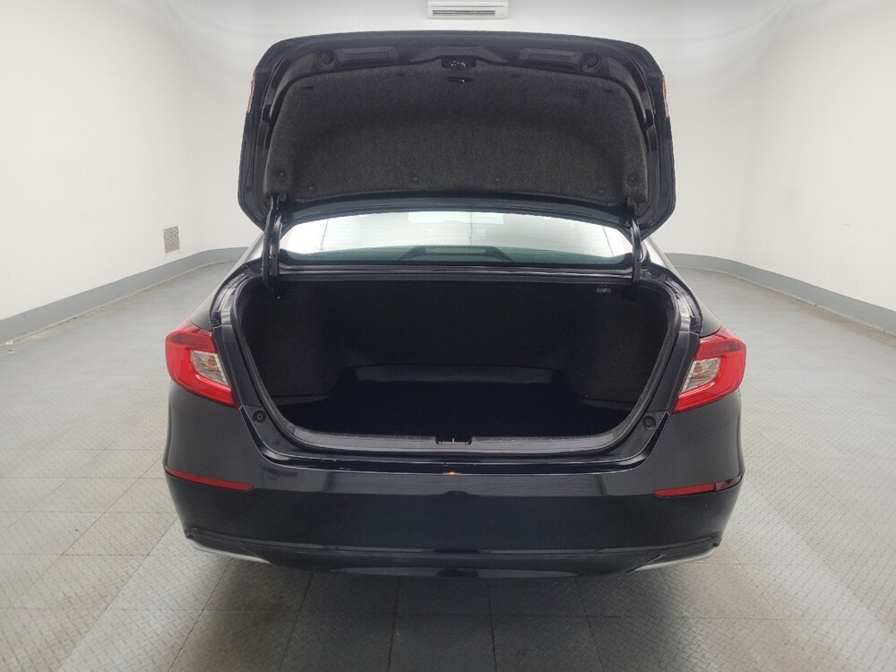 2018 Honda Accord in Lombard, IL 60148 - 18058173 29