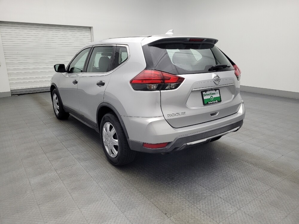 2017 Nissan Rogue in Hialeah, FL 33014 - 18058178 5