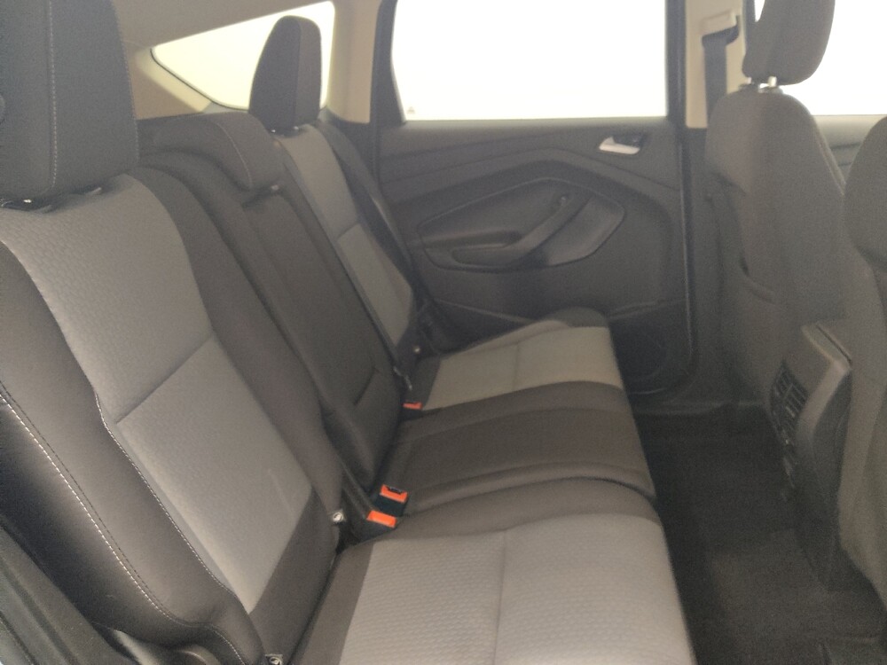 2018 Ford Escape in Jacksonville, FL 32210 - 18058342 19