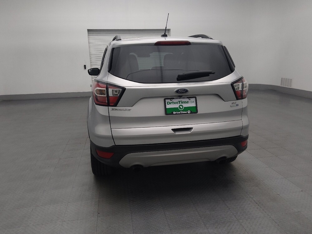 2018 Ford Escape in Jacksonville, FL 32210 - 18058342 6