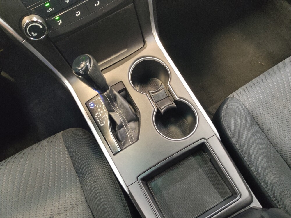 2016 Toyota Camry in Cincinnati, OH 45255 - 18058384 26