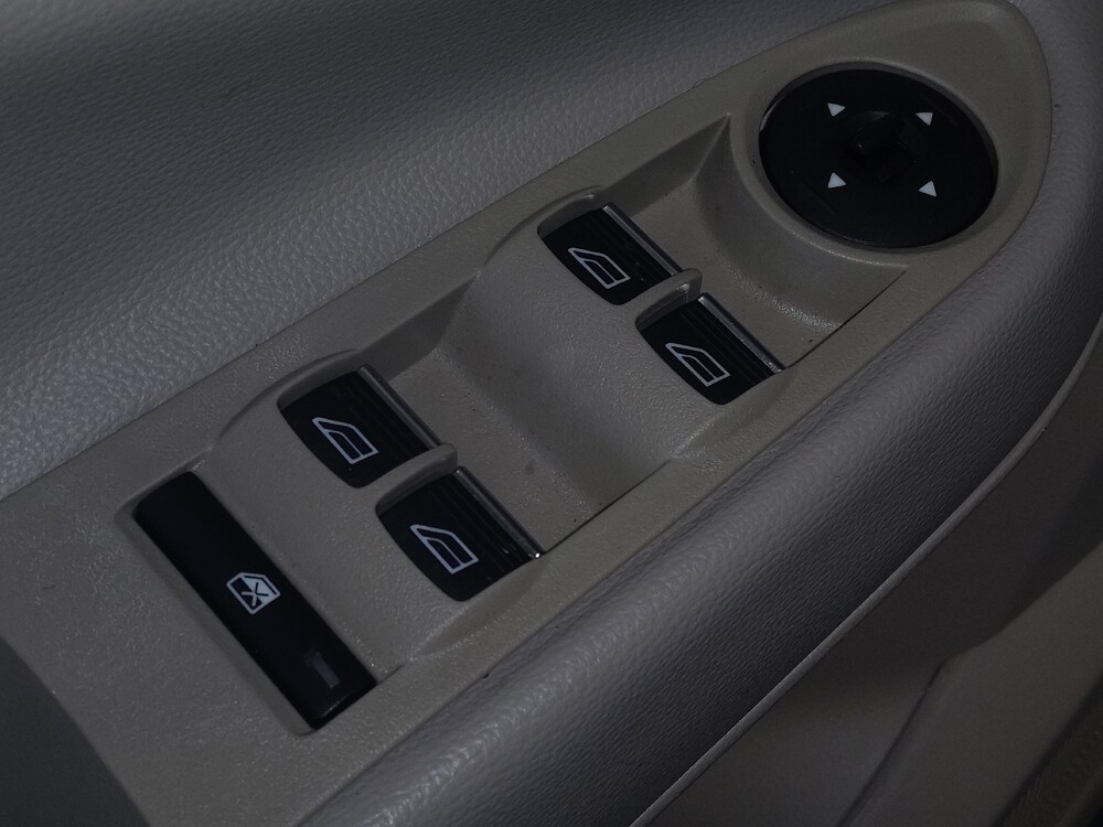 2016 Ford C-MAX in Jacksonville, FL 32210 - 18058455 27