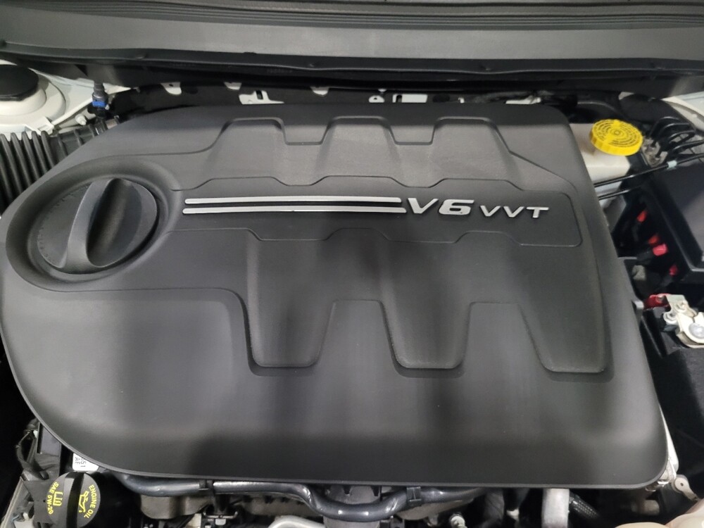 2019 Jeep Cherokee in Williamstown, NJ 8094 - 18058516 30