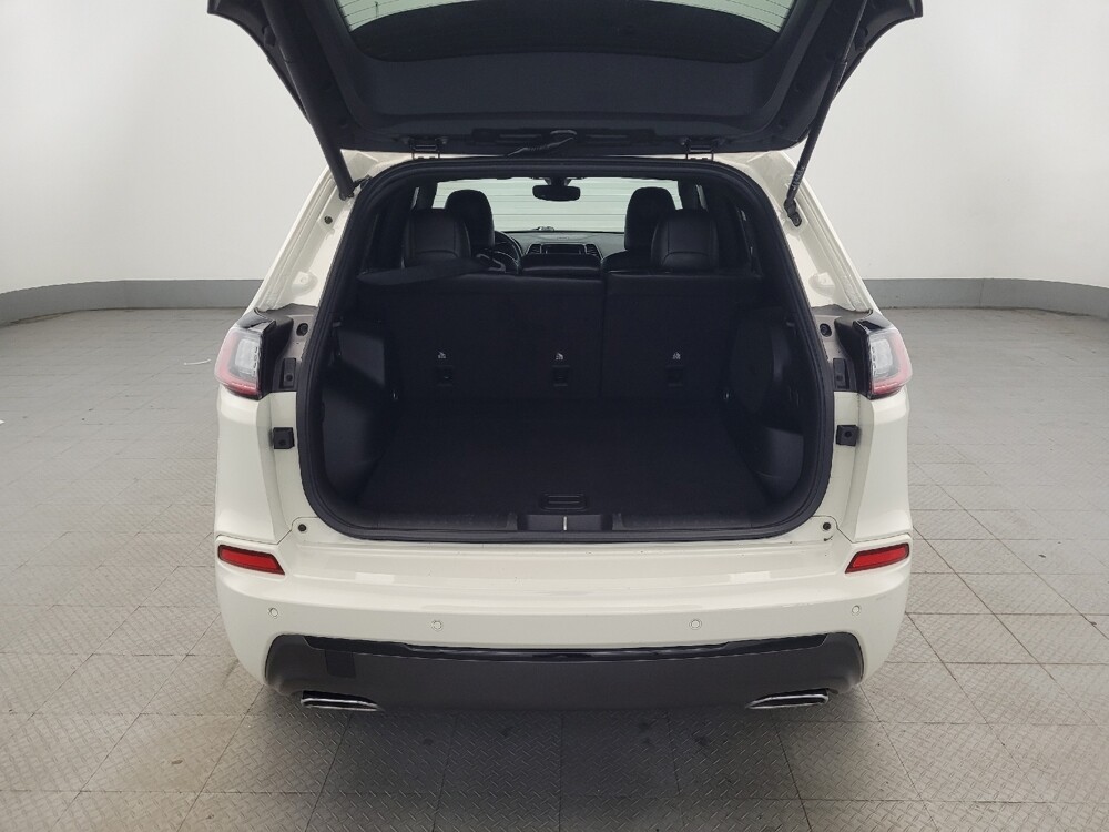 2019 Jeep Cherokee in Williamstown, NJ 8094 - 18058516 29