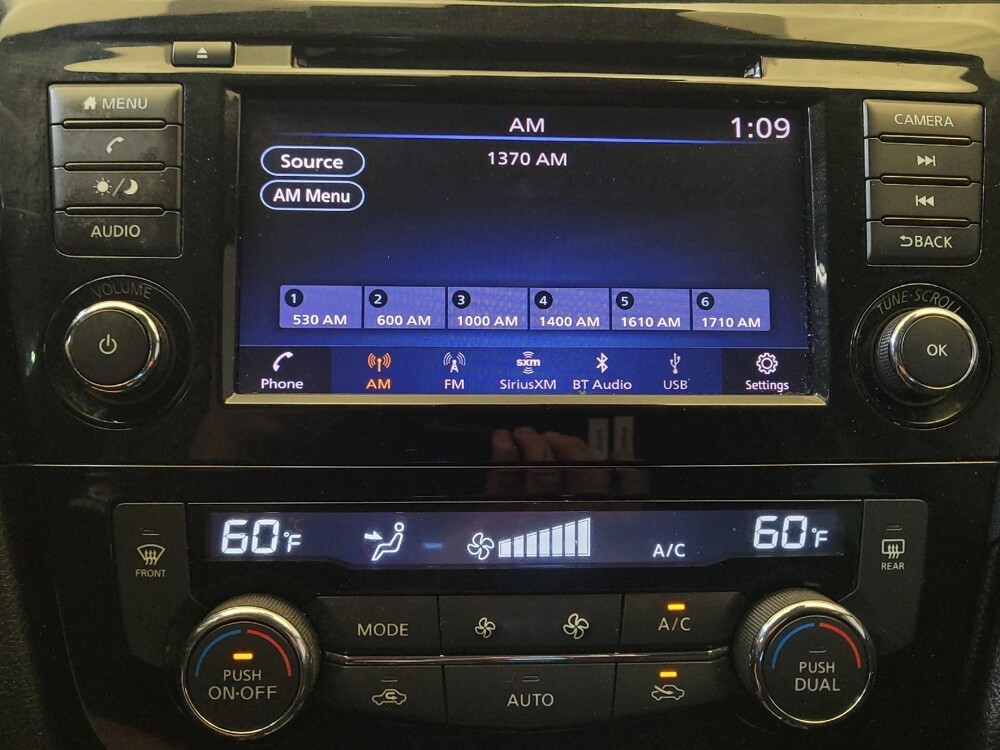 2019 Nissan Rogue in Columbus, OH 43228 - 18058602 25