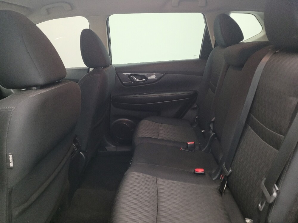 2019 Nissan Rogue in Columbus, OH 43228 - 18058602 18