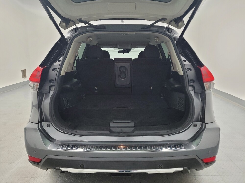 2019 Nissan Rogue in Columbus, OH 43228 - 18058602 29