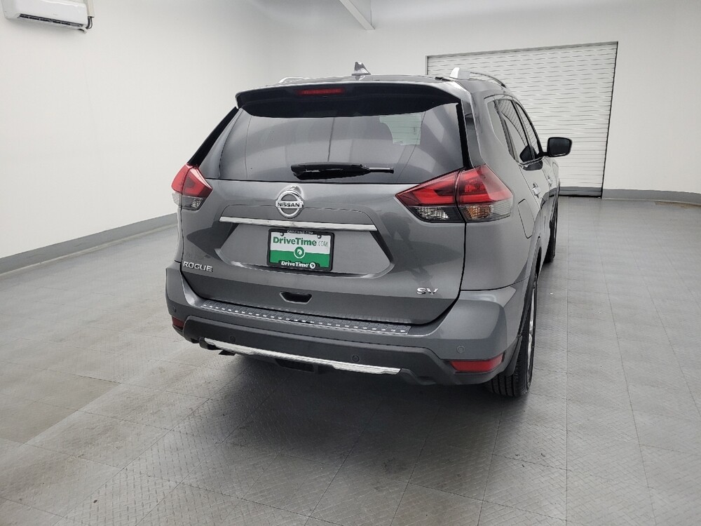 2019 Nissan Rogue in Columbus, OH 43228 - 18058602 7