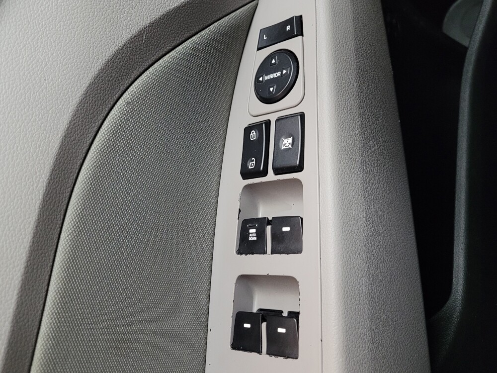 2018 Hyundai Elantra in Lombard, IL 60148 - 18058605 27