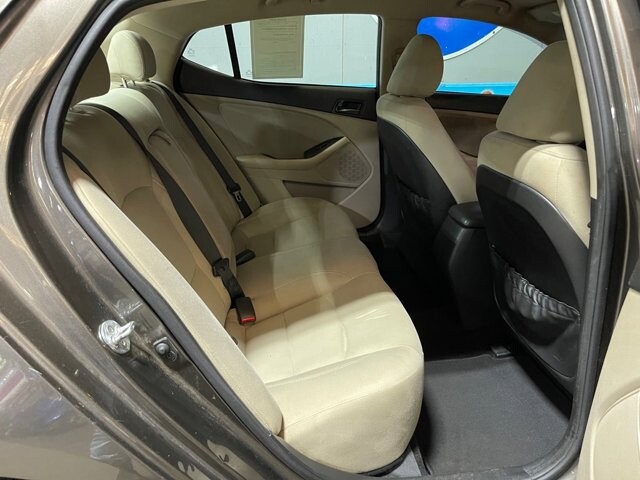 2015 Kia Optima in Conyers, GA 30094 - 18058681 19