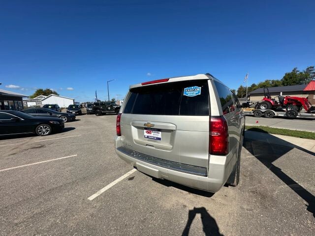 2015 Chevrolet Suburban in Wadena, MN 56482 - 18058719 7