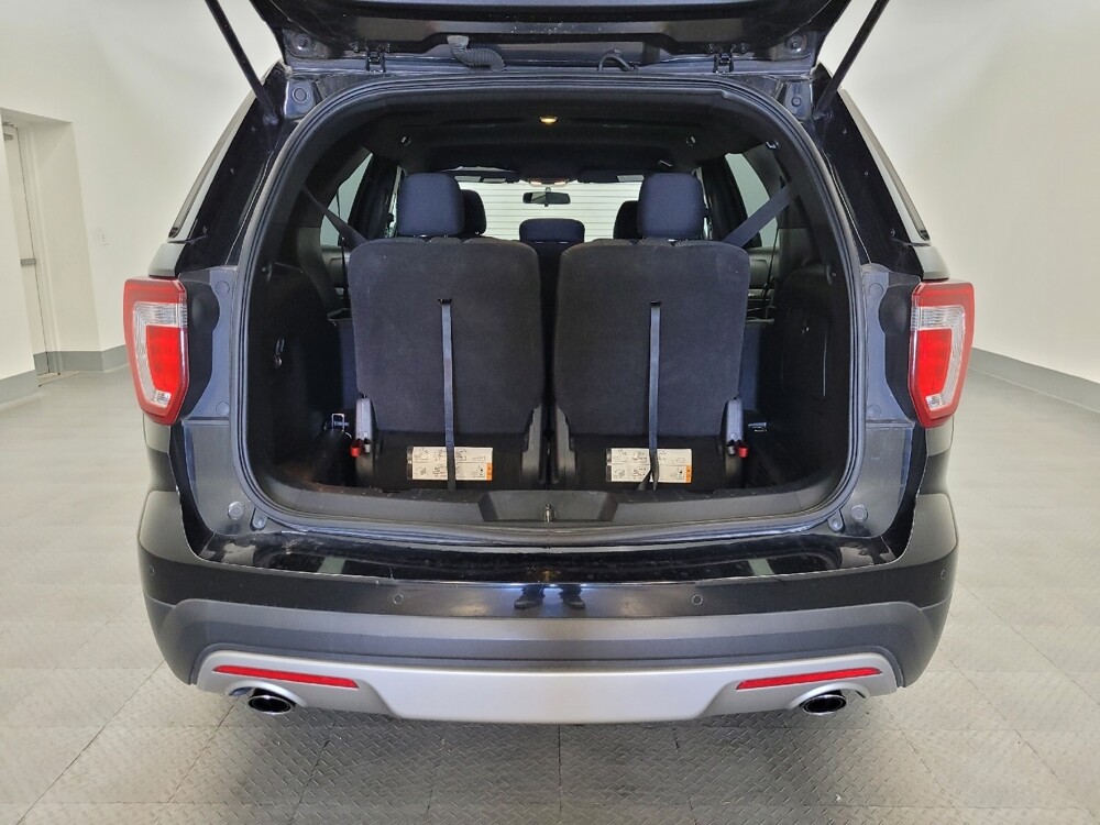 2017 Ford Explorer in Phoenix, AZ 85015 - 18058783 29