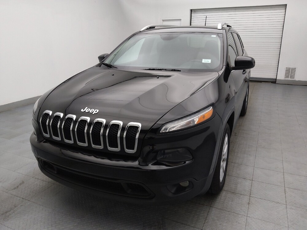 2018 Jeep Cherokee in Greenville, SC 29607 - 18058833 15