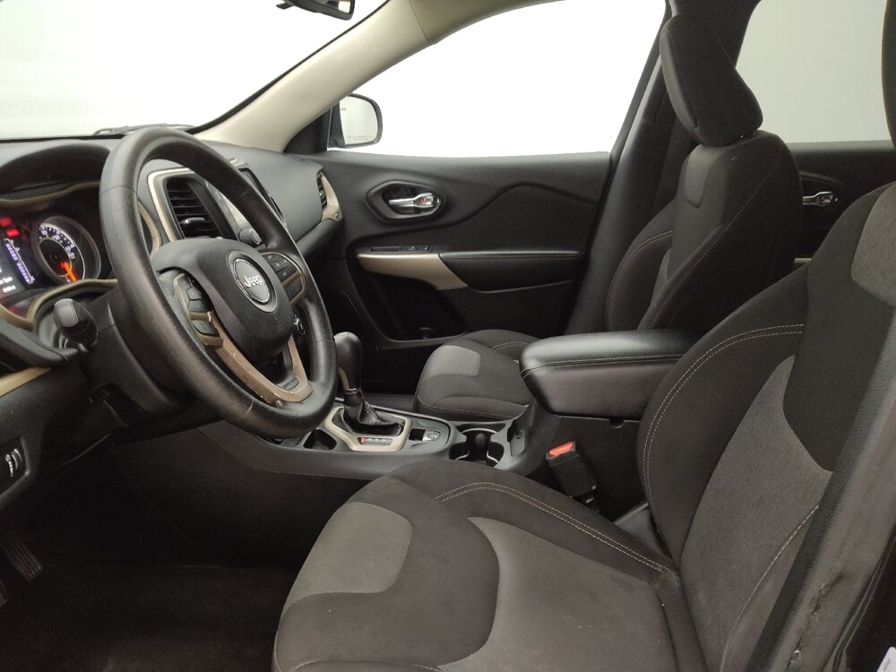 2018 Jeep Cherokee in Greenville, SC 29607 - 18058833 17