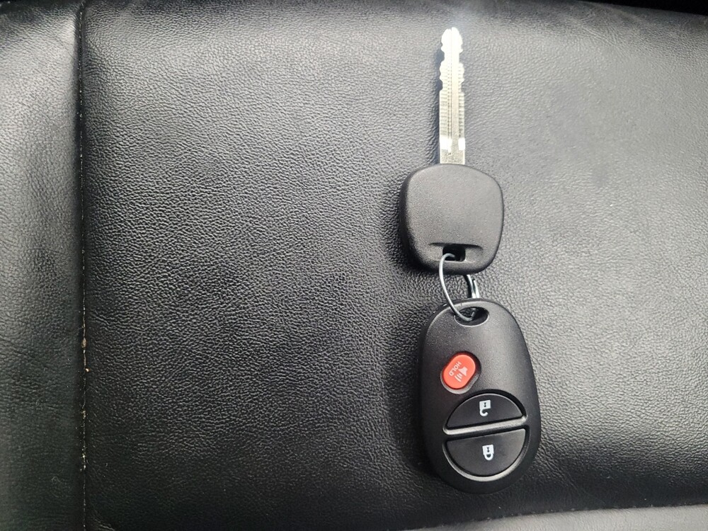 2019 Toyota 4Runner in Memphis, TN 38128 - 18058883 32