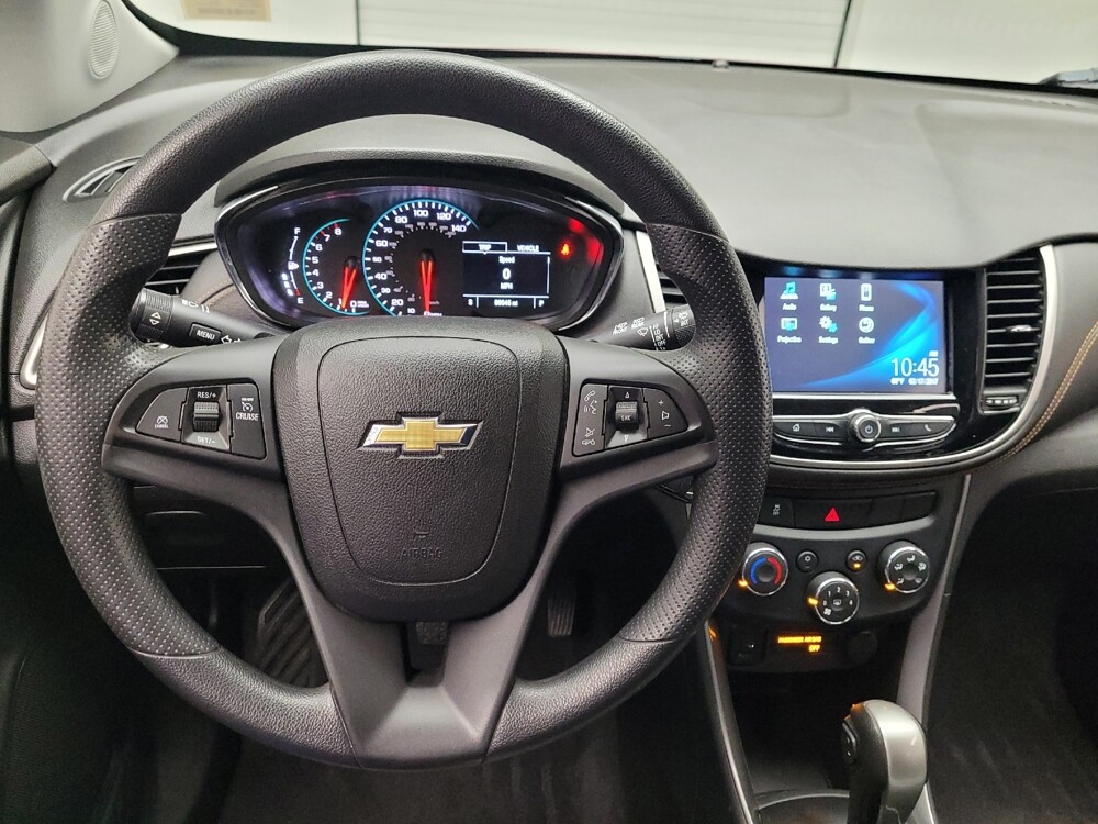 2017 Chevrolet Trax in Maple Heights, OH 44137 - 18058915 22