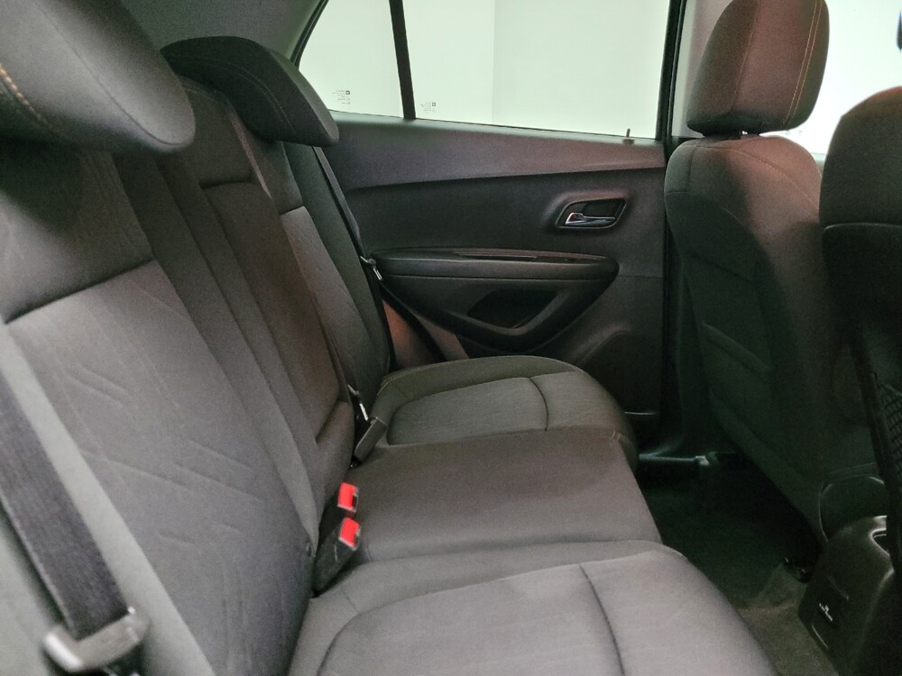 2017 Chevrolet Trax in Maple Heights, OH 44137 - 18058915 19