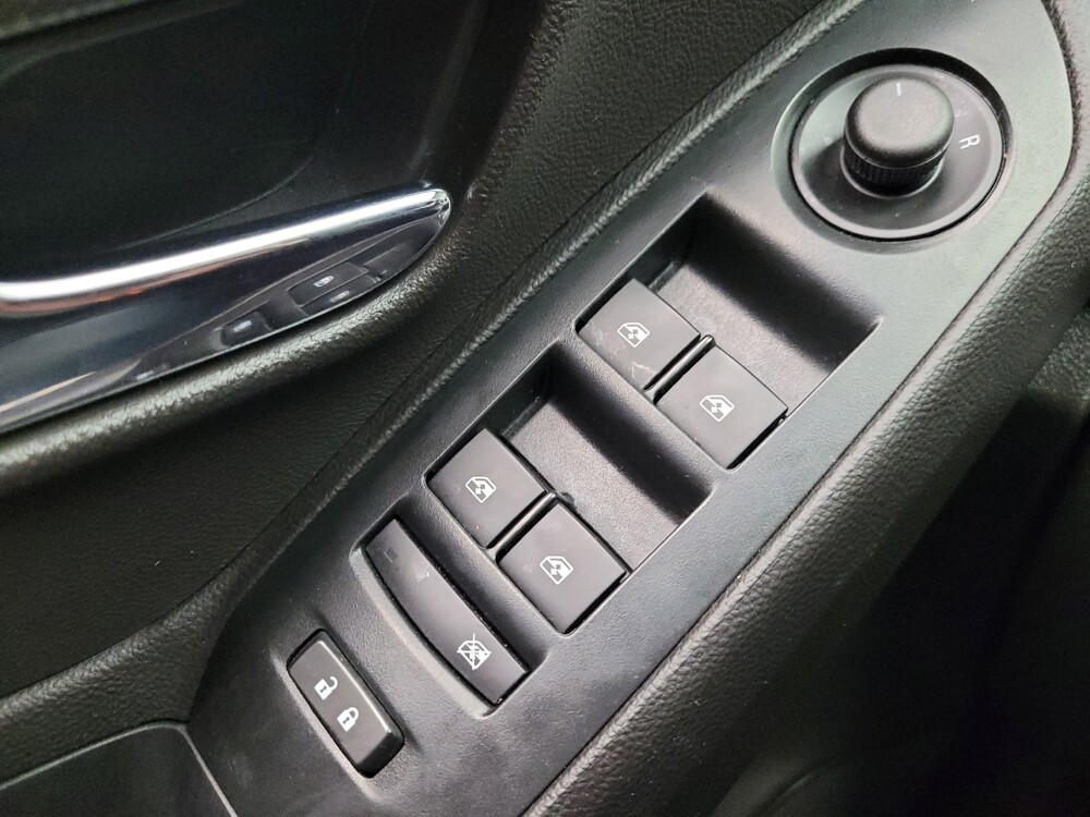 2017 Chevrolet Trax in Maple Heights, OH 44137 - 18058915 27