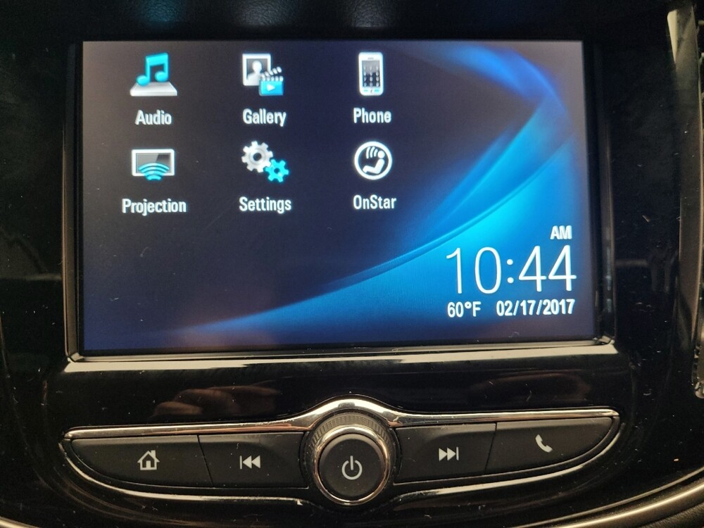 2017 Chevrolet Trax in Maple Heights, OH 44137 - 18058915 25