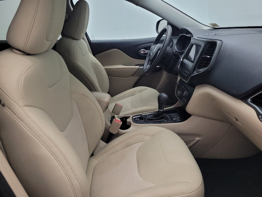 2019 Jeep Cherokee in Ocala, FL 34471 - 18058947 21