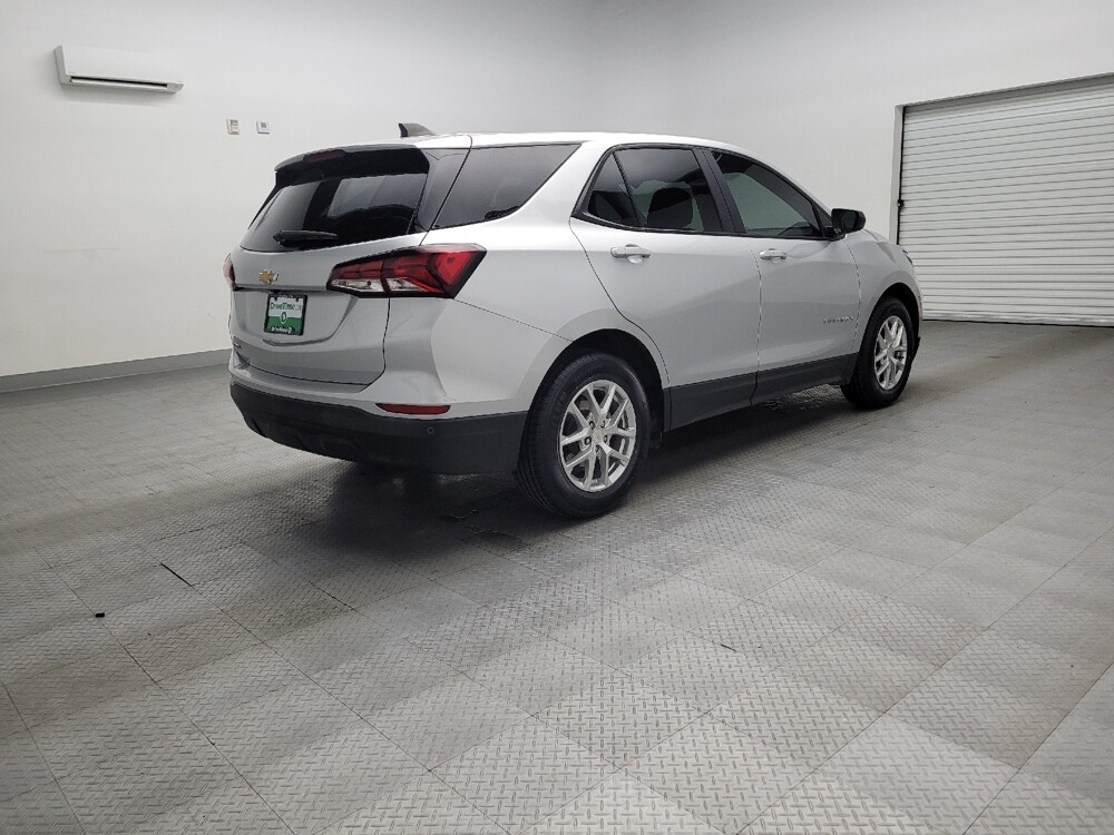 2022 Chevrolet Equinox in Lewisville, TX 75067 - 18059020 9