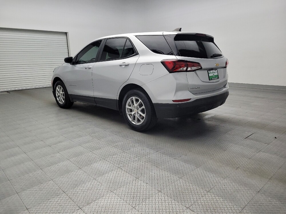 2022 Chevrolet Equinox in Lewisville, TX 75067 - 18059020 5