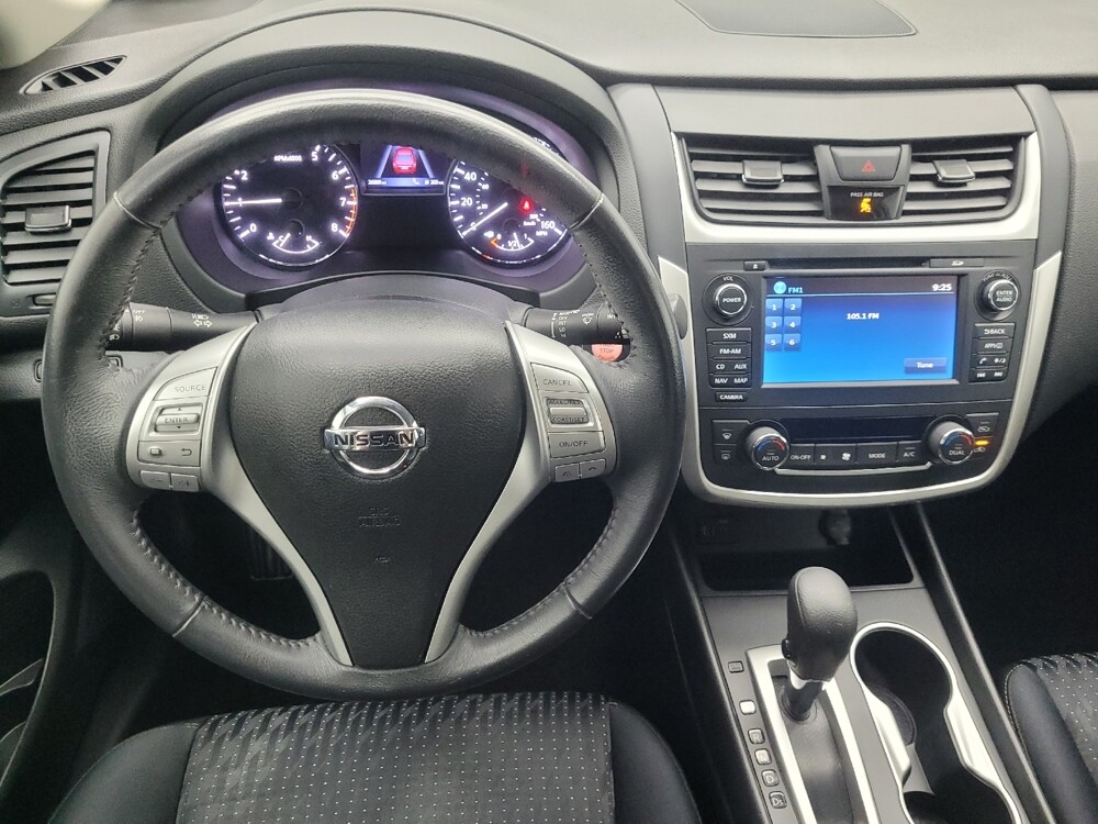 2017 Nissan Altima in Ft Wayne, IN 46805 - 18059024 22