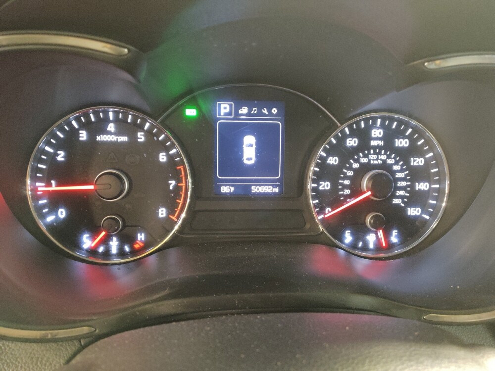 2017 Kia Forte in Plano, TX 75074 - 18059130 23