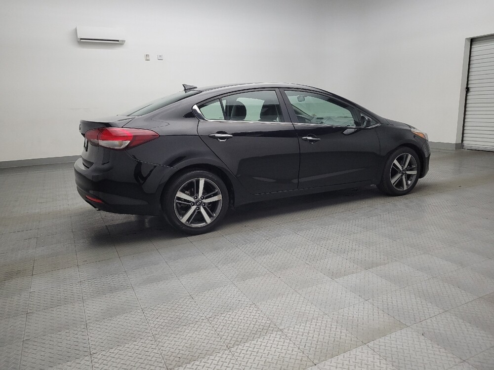 2017 Kia Forte in Plano, TX 75074 - 18059130 10