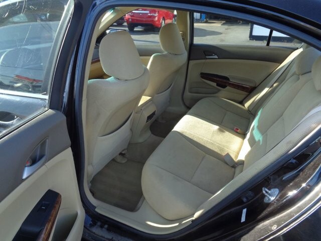 2010 Honda Accord in Lebanon, TN 37087-3302 - 18059178 6