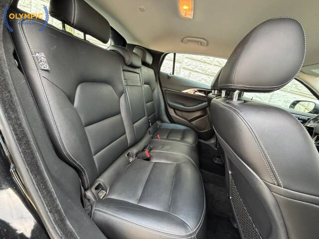 2017 INFINITI QX30 in Decatur, GA 30032 - 18059186 40