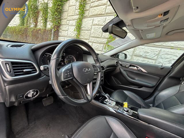 2017 INFINITI QX30 in Decatur, GA 30032 - 18059186 17