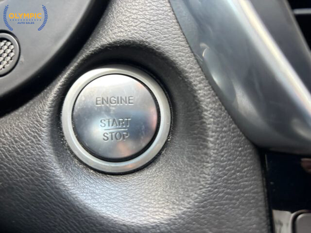 2017 INFINITI QX30 in Decatur, GA 30032 - 18059186 32