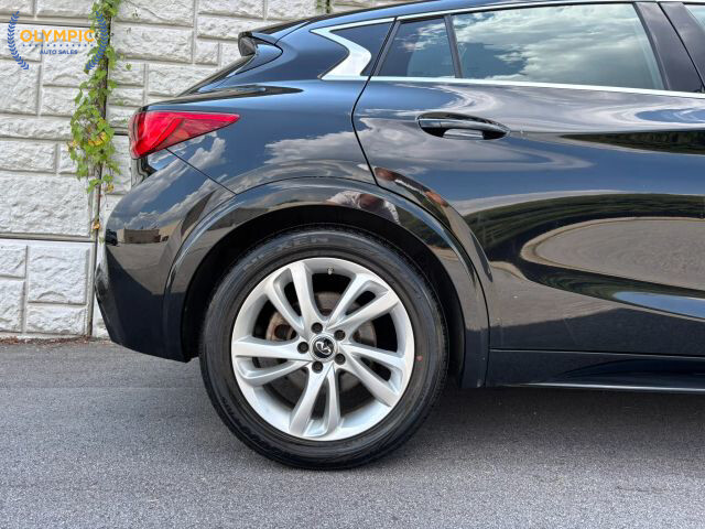 2017 INFINITI QX30 in Decatur, GA 30032 - 18059186 12