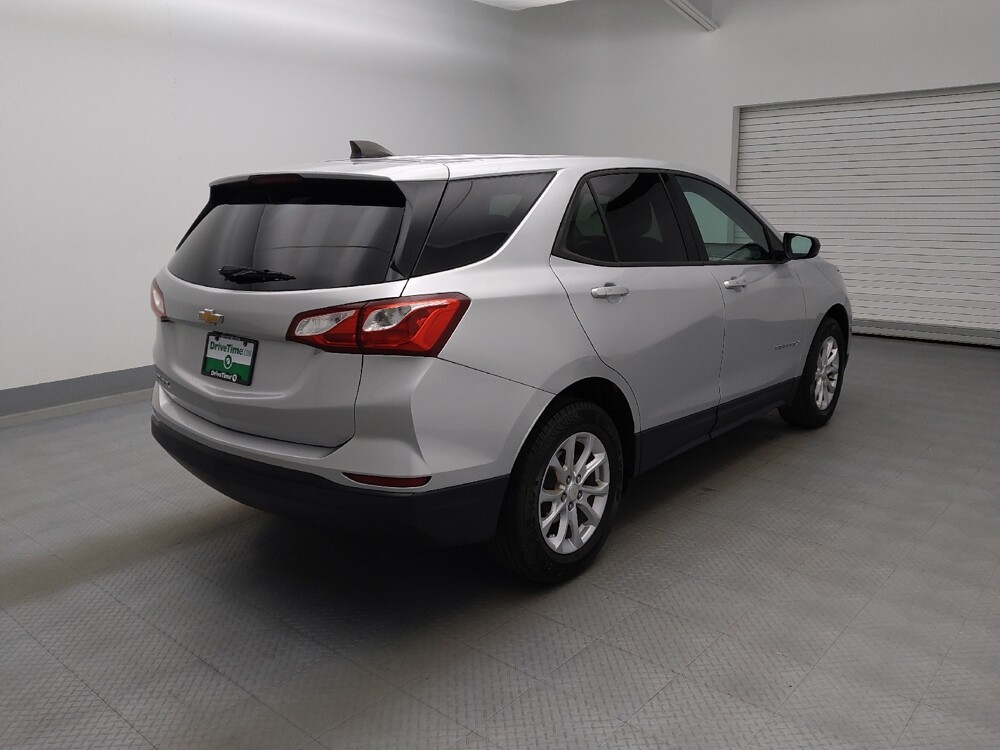2019 Chevrolet Equinox in Lakewood, CO 80215 - 18059224 9