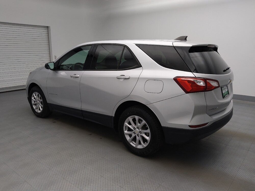 2019 Chevrolet Equinox in Lakewood, CO 80215 - 18059224 3