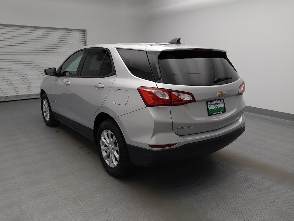 2019 Chevrolet Equinox in Lakewood, CO 80215 - 18059224 5