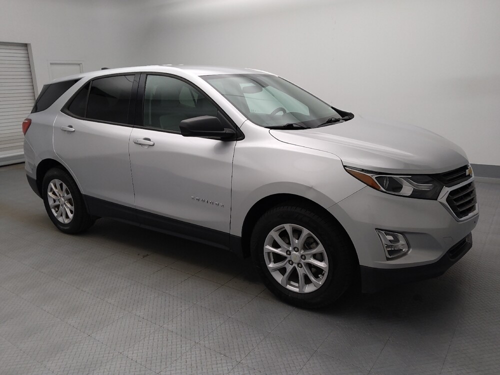 2019 Chevrolet Equinox in Lakewood, CO 80215 - 18059224 11